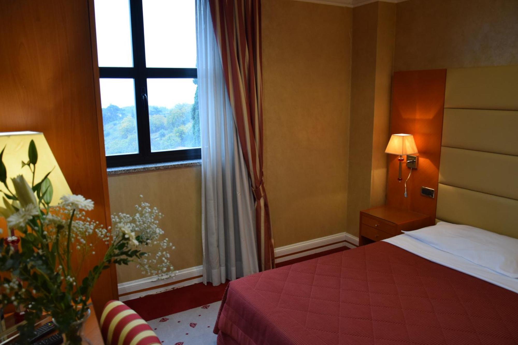 Hotel Perusia Perugia Kültér fotó